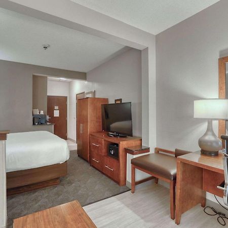 Comfort Suites Appleton Airport Exterior photo